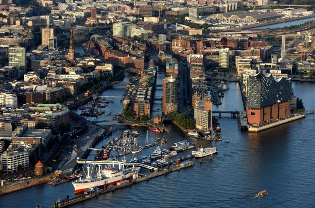 Elbphilharmonie - Luftaufnahme, © Michael Zapf