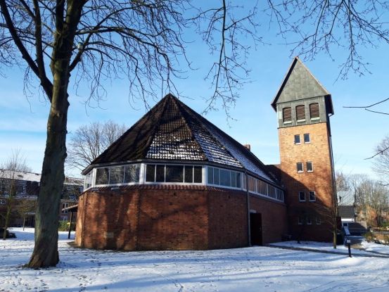 Gottesdienst – mit Abendmahl, © Rainer Kolbe